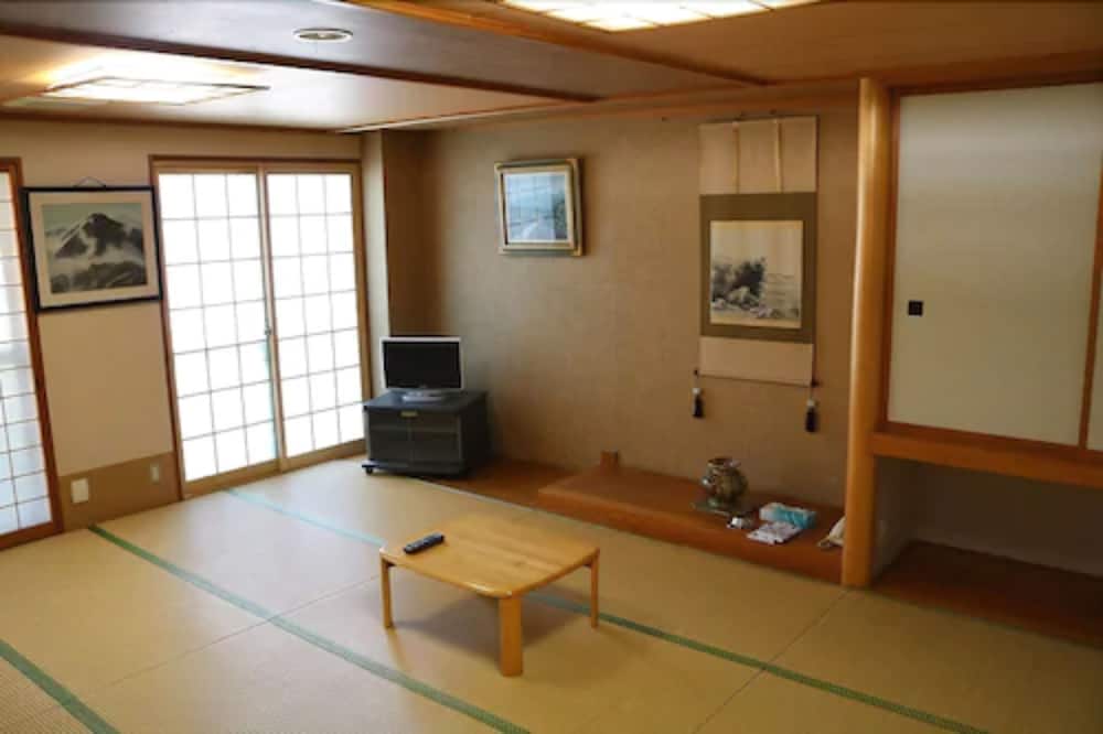客室1 | 旅荘 みなと荘 客室1 | 旅荘 みなと荘