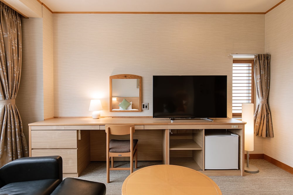 ビューバスデラックス洋室 禁煙 客室2 | 亀の井ホテル 知多美浜