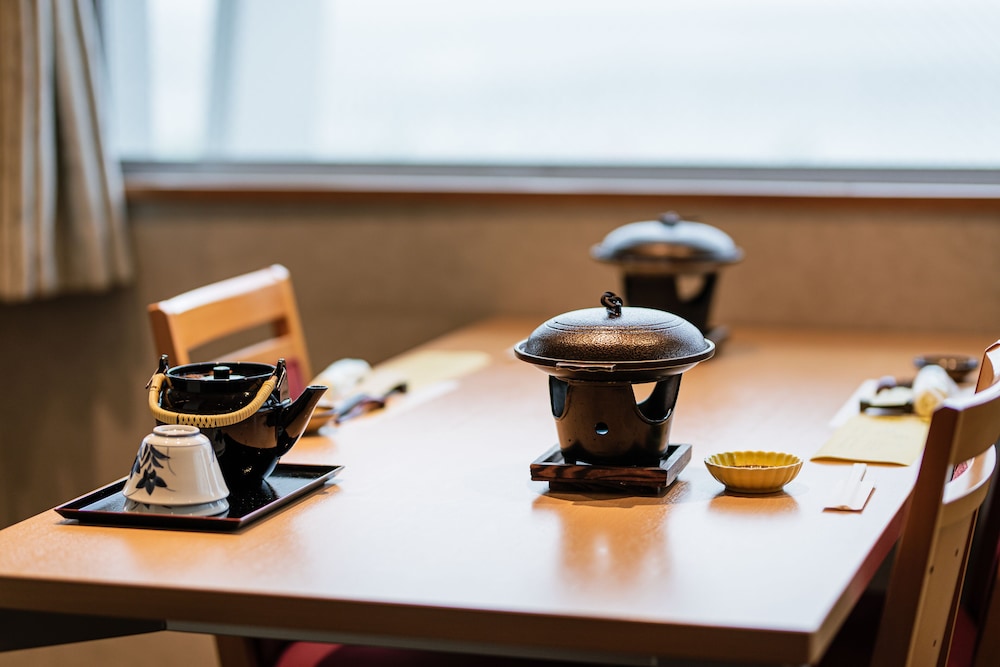 レストラン1 | 亀の井ホテル 知多美浜