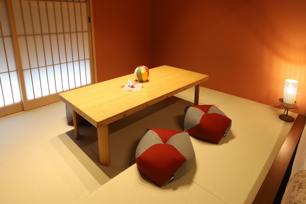 スタンダードファミリールーム 客室9 | 花明かり