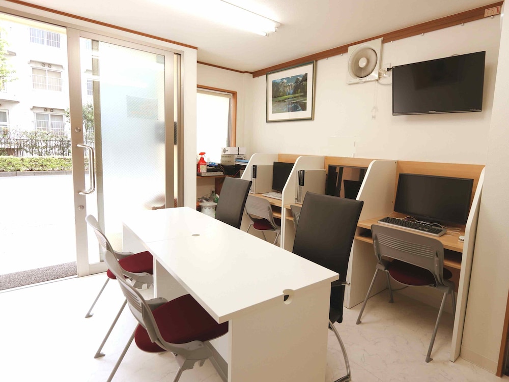 内部エントランス1 | 東京昭島ゲストハウス 内部エントランス1 | 東京昭島ゲストハウス