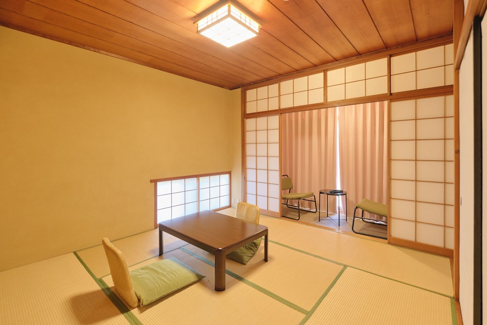 旅館 1棟貸し 客室18 | 翠香苑