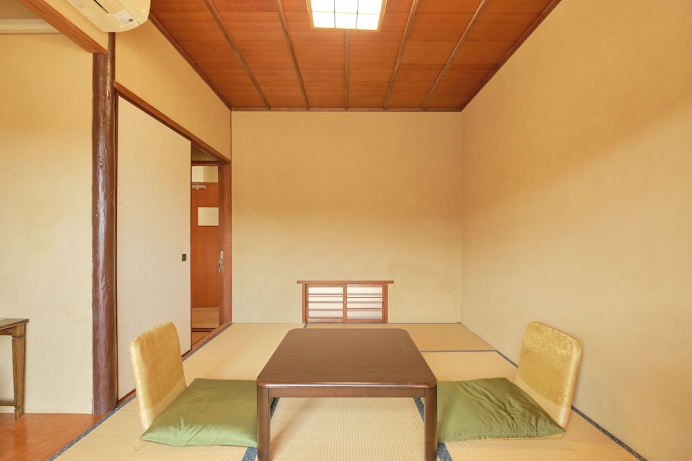 旅館 1棟貸し 客室14 | 翠香苑
