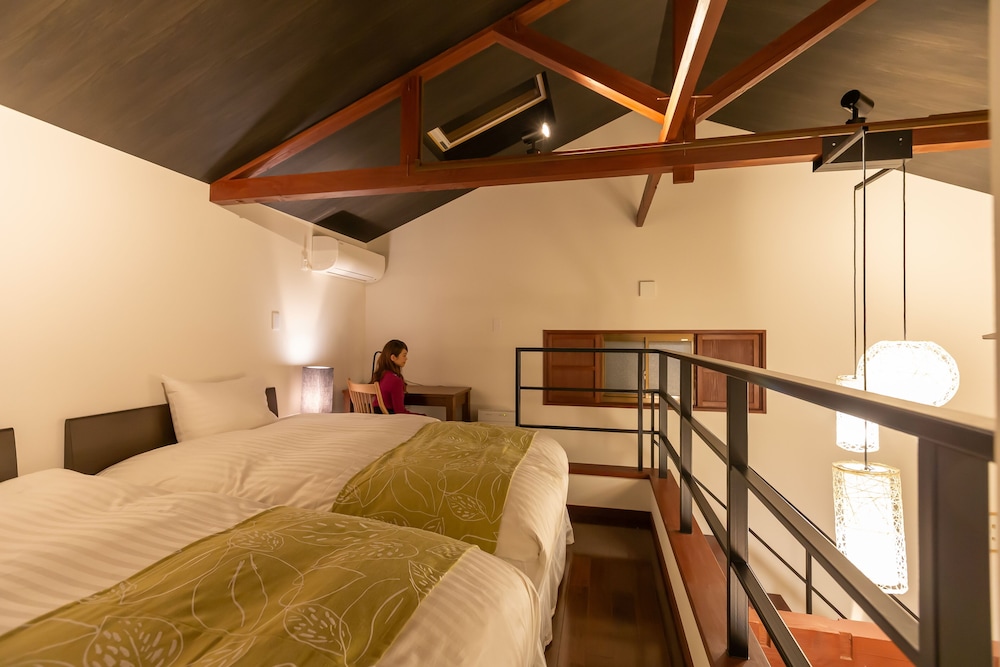 土蔵A 客室2 | 飯塚邸