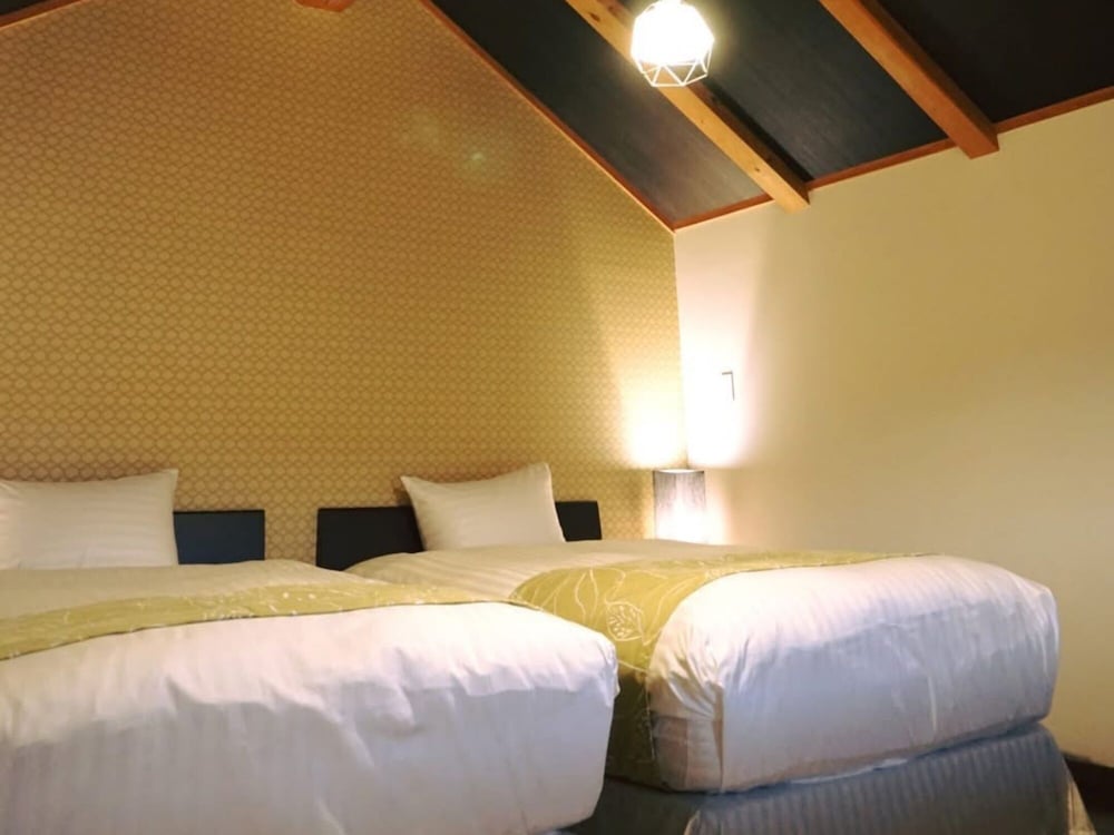 文庫蔵 客室2 | 飯塚邸