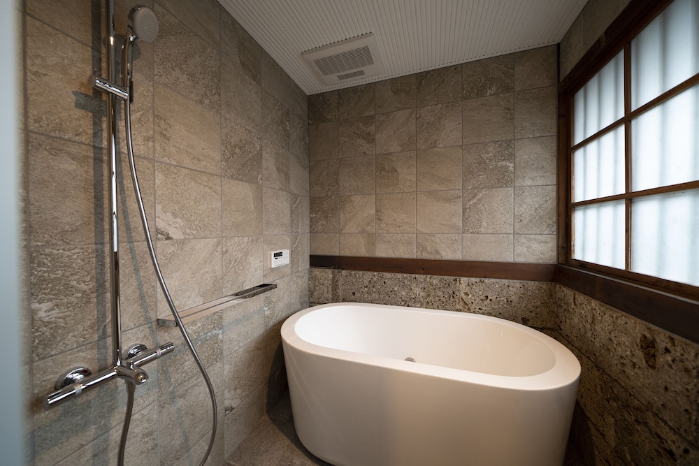 新宅A バスルーム0 | 飯塚邸