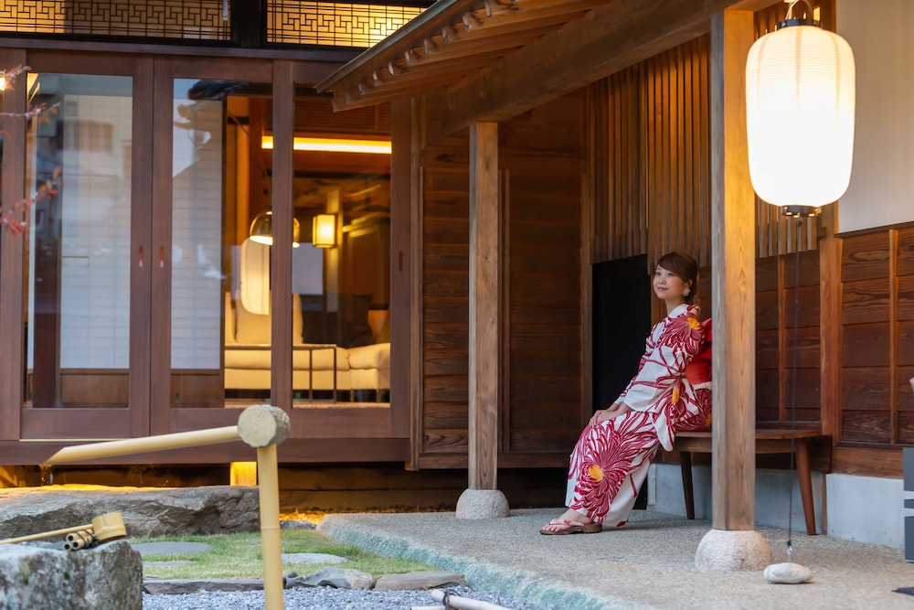 本宅 テラス / パティオ0 | 飯塚邸