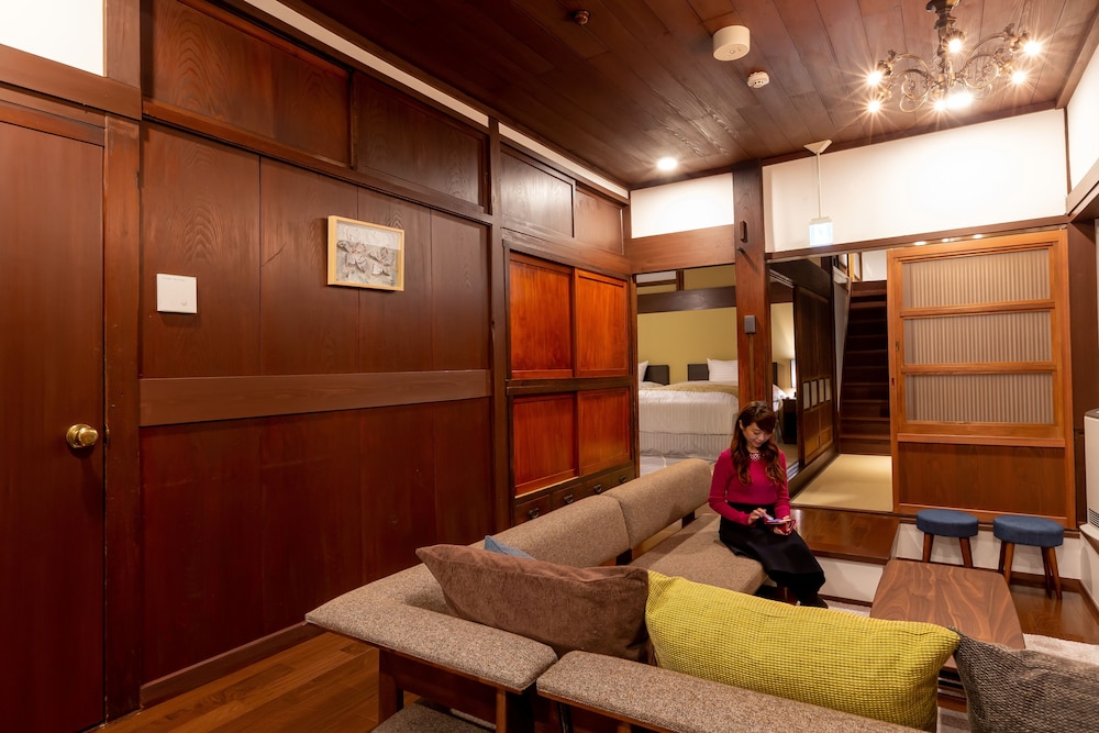 新宅A リビング エリア1 | 飯塚邸