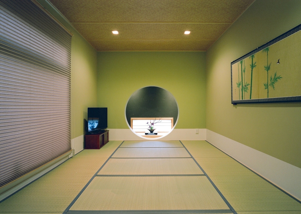 デラックス和室 客室2 | ホテル 松竹雲