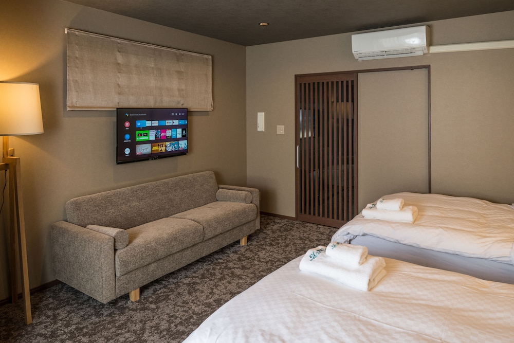 デラックス ツインルーム 客室4 | ホテル 松竹雲