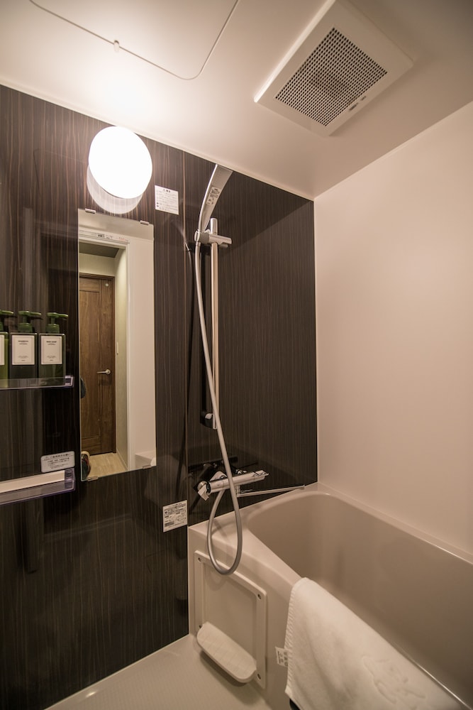 デラックス ツインルーム 客室7 | ホテル 松竹雲