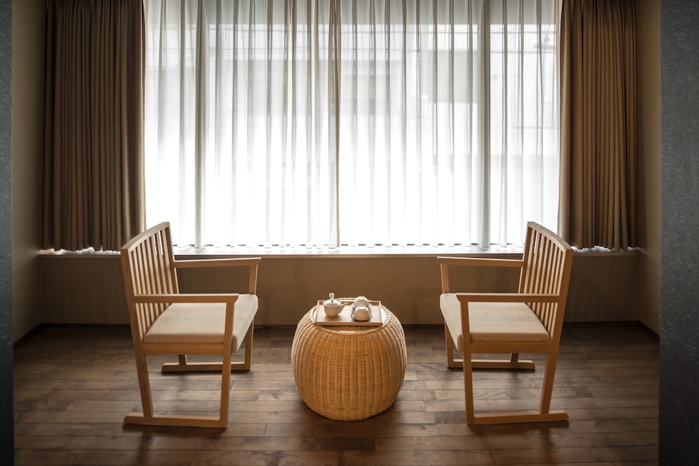 デラックス ツインルーム 客室6 | ホテル 松竹雲