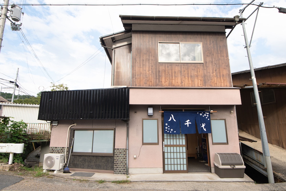 施設の正面1 | The EXP Yachiyo 施設の正面1 | The EXP Yachiyo