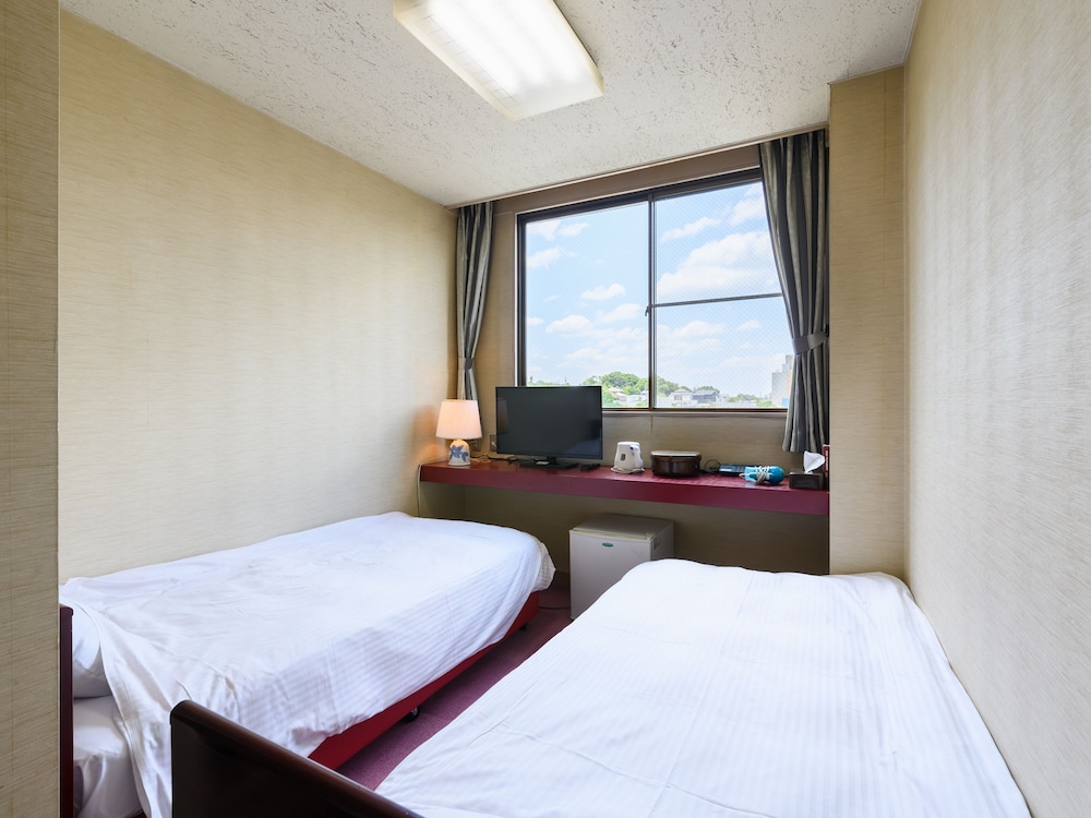 ツインルーム 禁煙 客室1 | Tabist さもと館 尾張旭