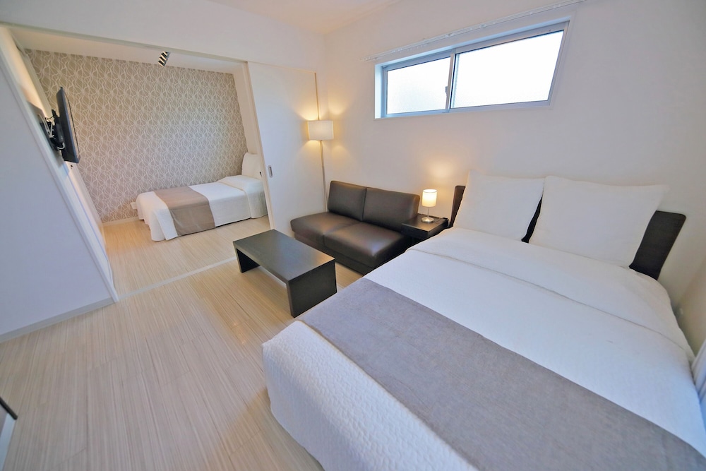 客室1 | グランドゥース 西中島