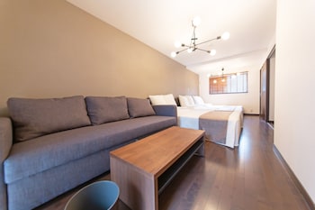 グランドゥース ヴィラ 天神橋筋六丁目