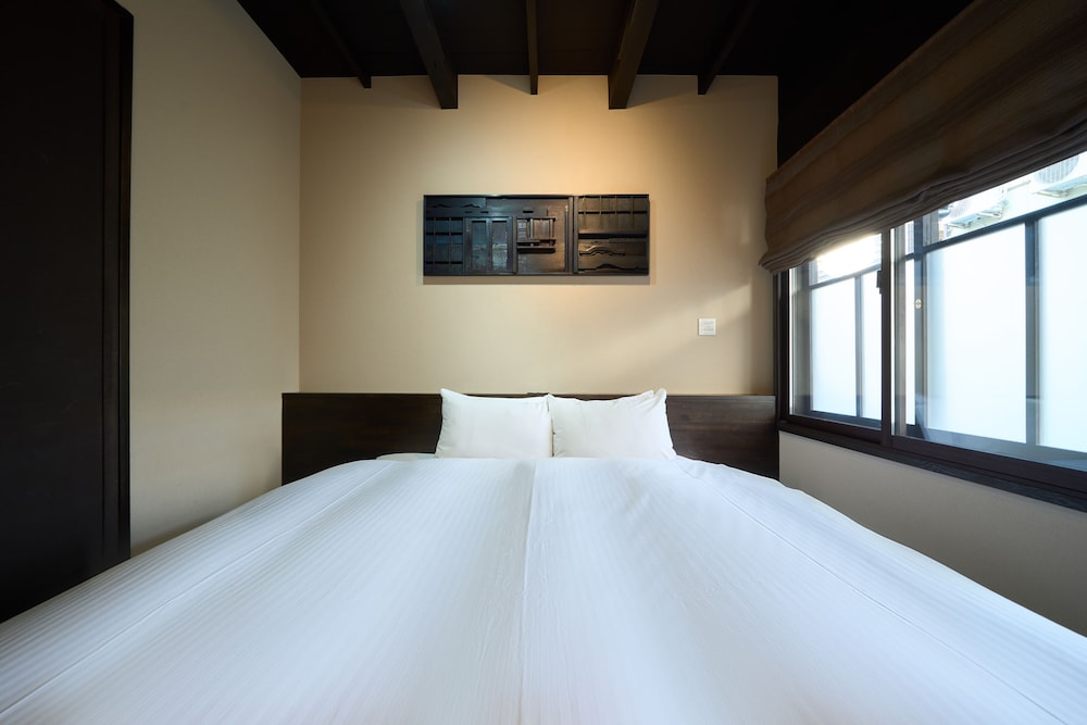 [藍] 2階建て京町家スイート 露天風呂付 禁煙 客室1 | Kyoto Machiya 銭屋町