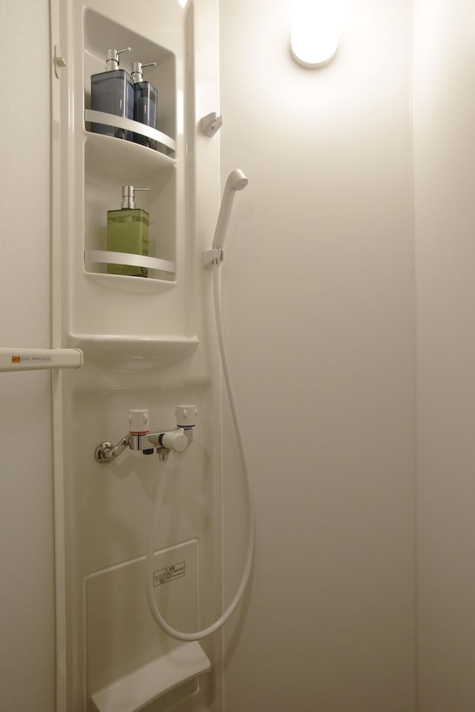 一棟貸し バスルームのシャワー0 | Gojo Izumo Sou