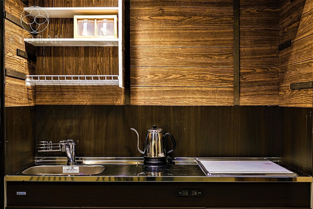 一棟貸し 専用キッチン0 | 京蘭ー瑠安邸