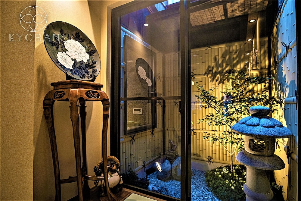 一棟貸し 中庭0 | 京蘭ー瑠安邸