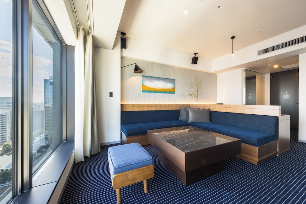 スイート リビング エリア0 | ホテルメトロポリタン川崎