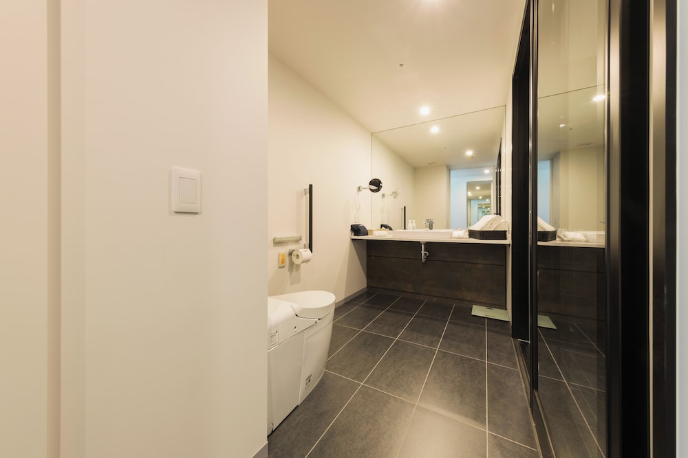 ツインルーム バリアフリー 禁煙 バスルーム2 | ホテルメトロポリタン川崎