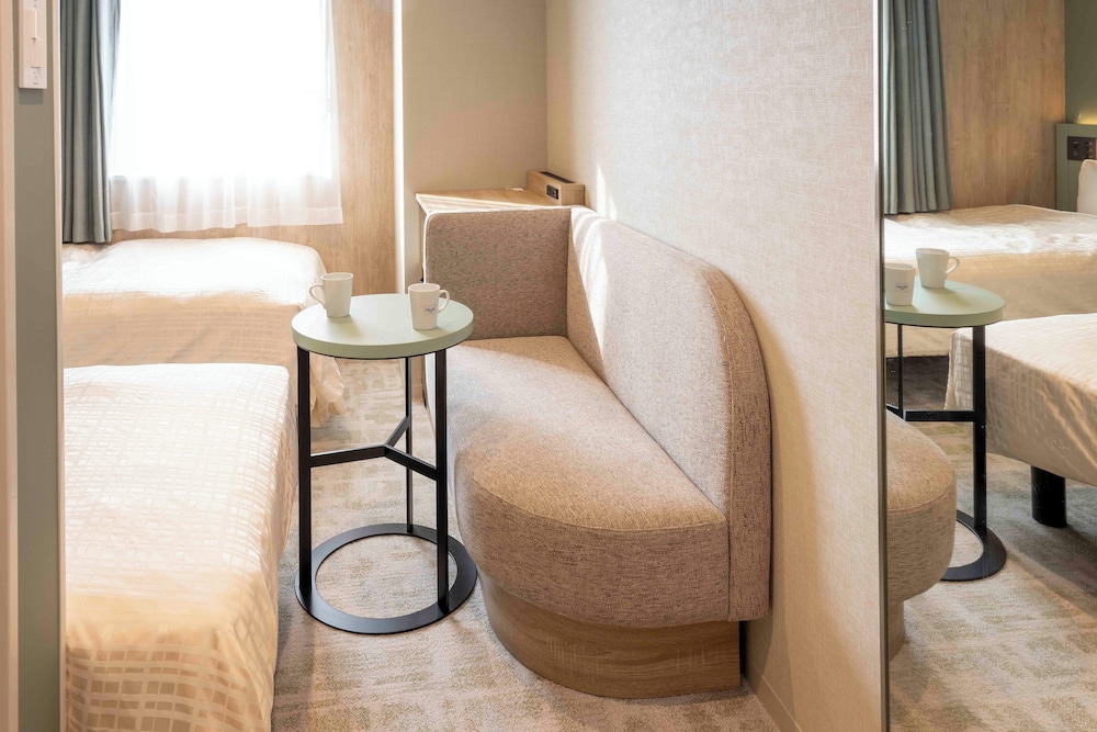 リニューアルツインルーム 禁煙 客室2 | 京王プレッソイン新宿