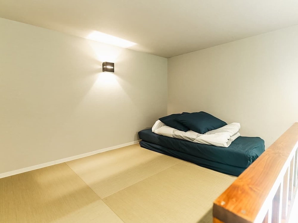 1室貸切 ロフト付き 客室9 | アレーズド・ヴィラ白保