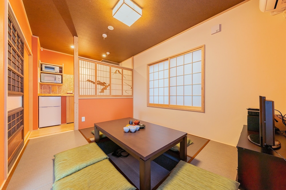 一棟貸し 客室2 | 宿家 浅草千の里