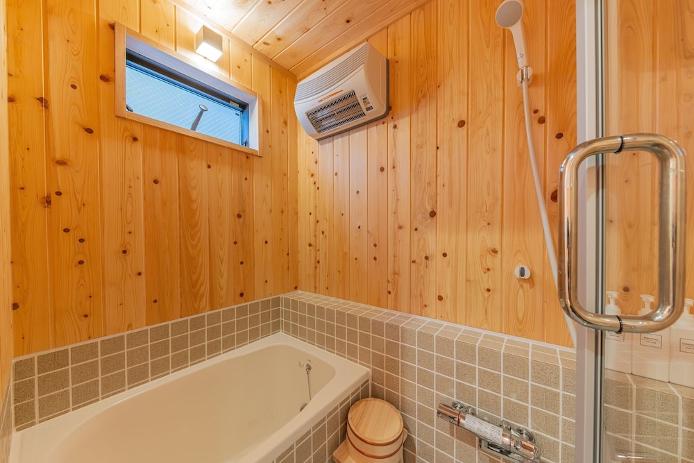 一棟貸し バスルーム0 | 宿家 浅草千の里