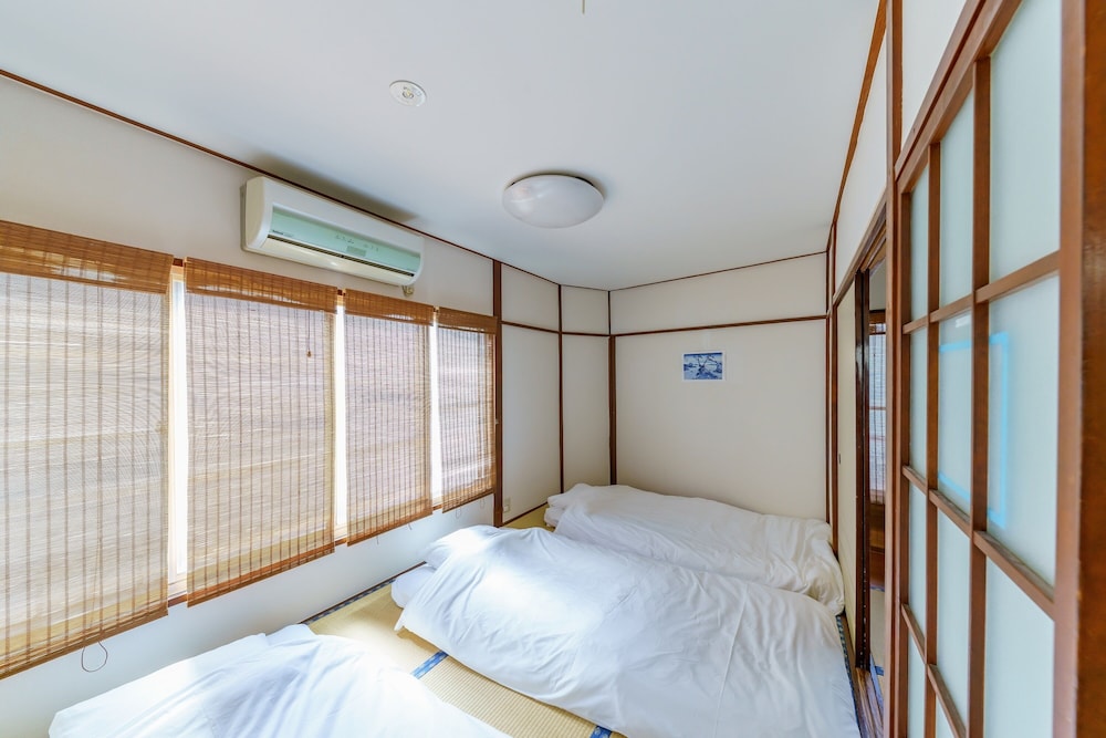 一棟貸し 客室1 | 宿家 千草町