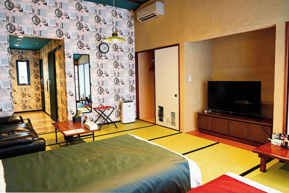 露天付本館和洋室ひすい(101) 禁煙 客室2 | インターヒル 翼 湯布院