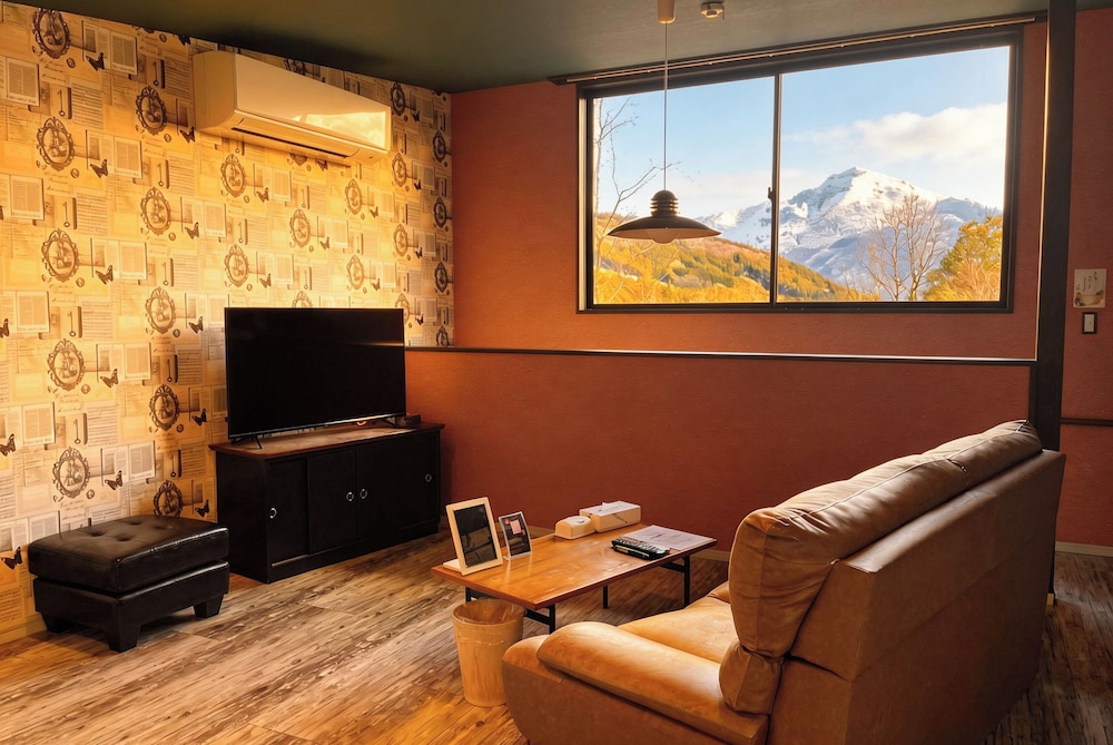 露天付離れ洋室ルビー(302) 禁煙 客室1 | インターヒル 翼 湯布院