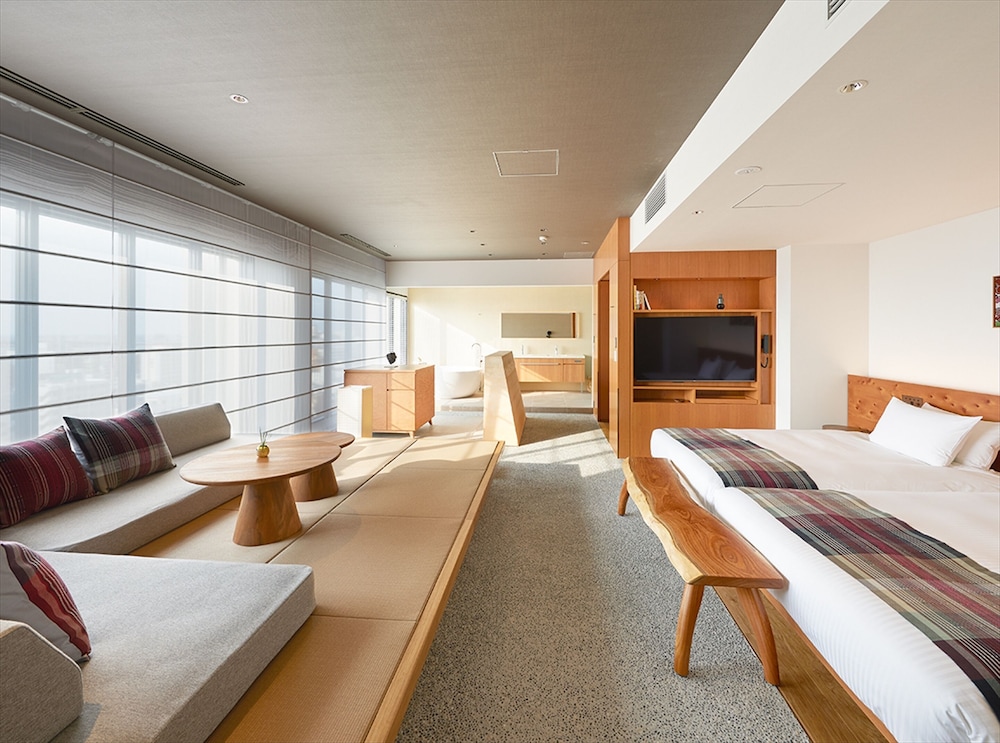 ストレータスイート 客室6 | ホテル ストレータ 那覇