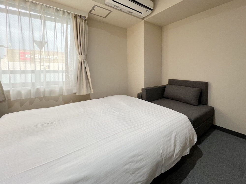 スタンダード トリプルルーム 部屋からの景観0 | CHECK inn 大阪新今宮