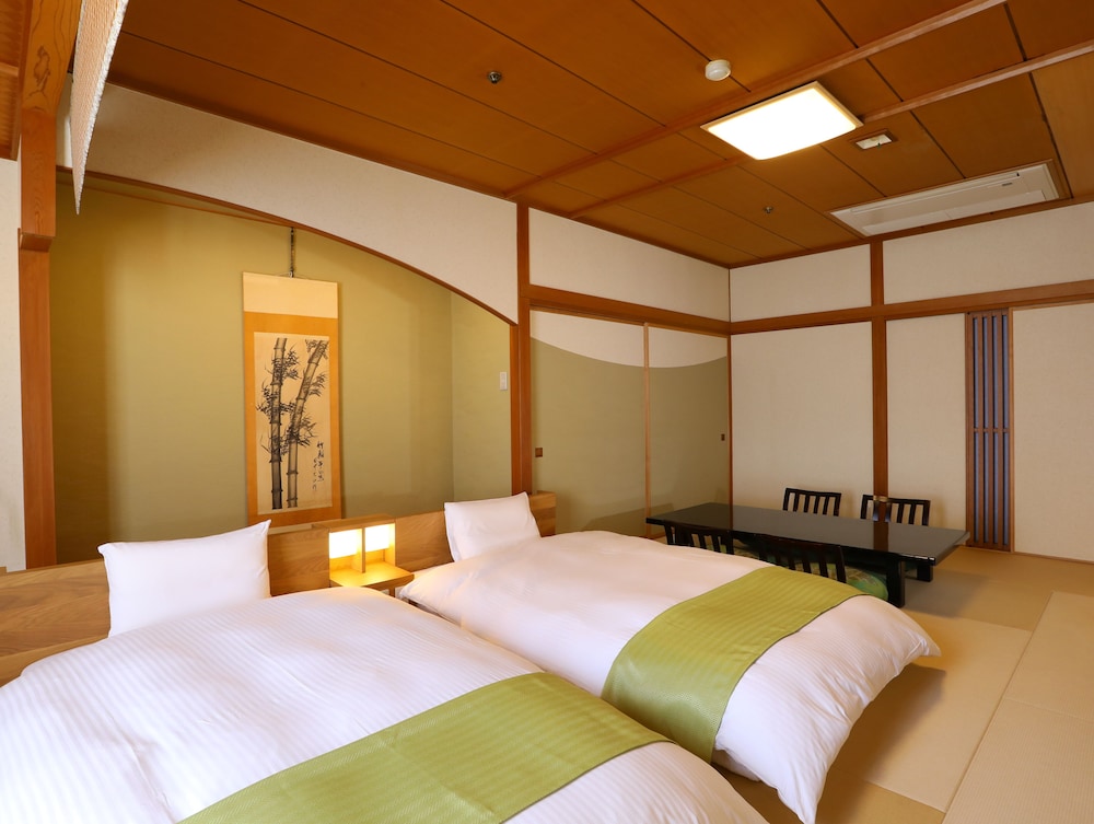 和室 客室4 | 修善寺温泉 桂川