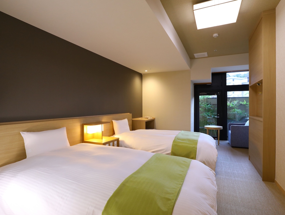 スタンダード ツインルーム 客室2 | 修善寺温泉 桂川