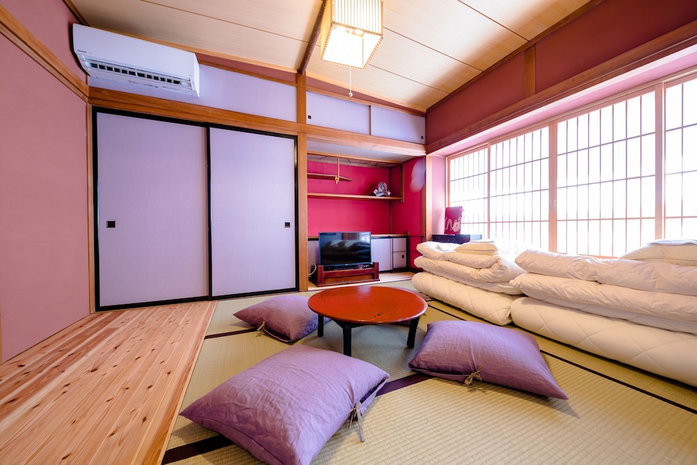 アパートメント 4 ベッドルーム 客室14 | 富士山金魚