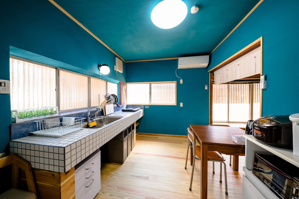 アパートメント 4 ベッドルーム 専用キッチン2 | 富士山金魚