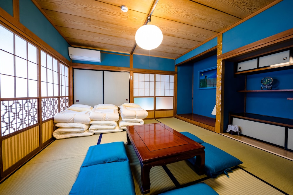 アパートメント 4 ベッドルーム 客室9 | 富士山金魚