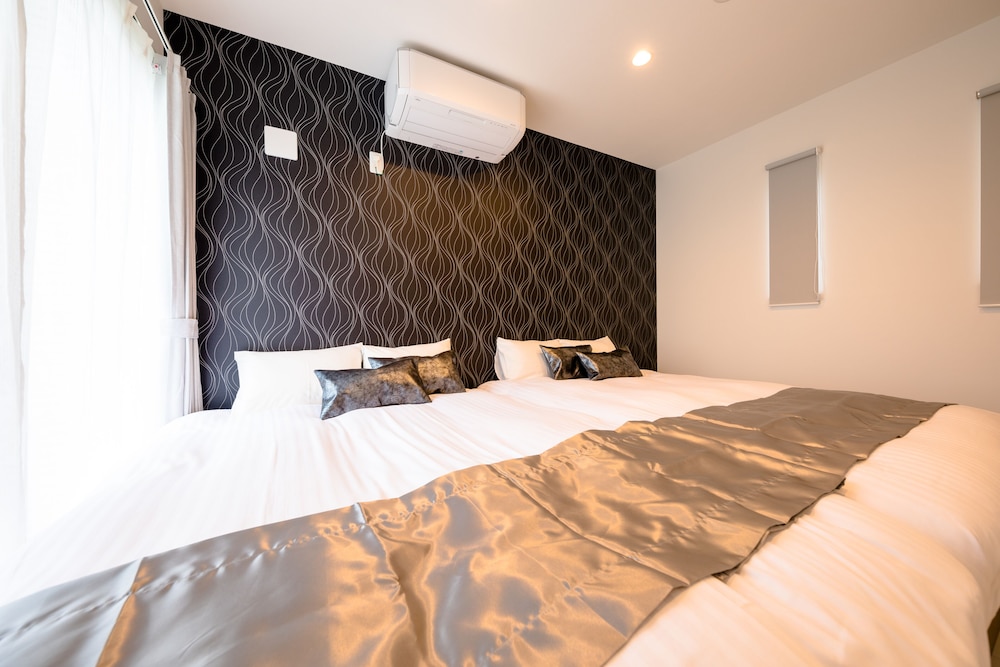 ヴィラ 3 ベッドルーム 客室1 | エラーブル Mt.Fuji "風"