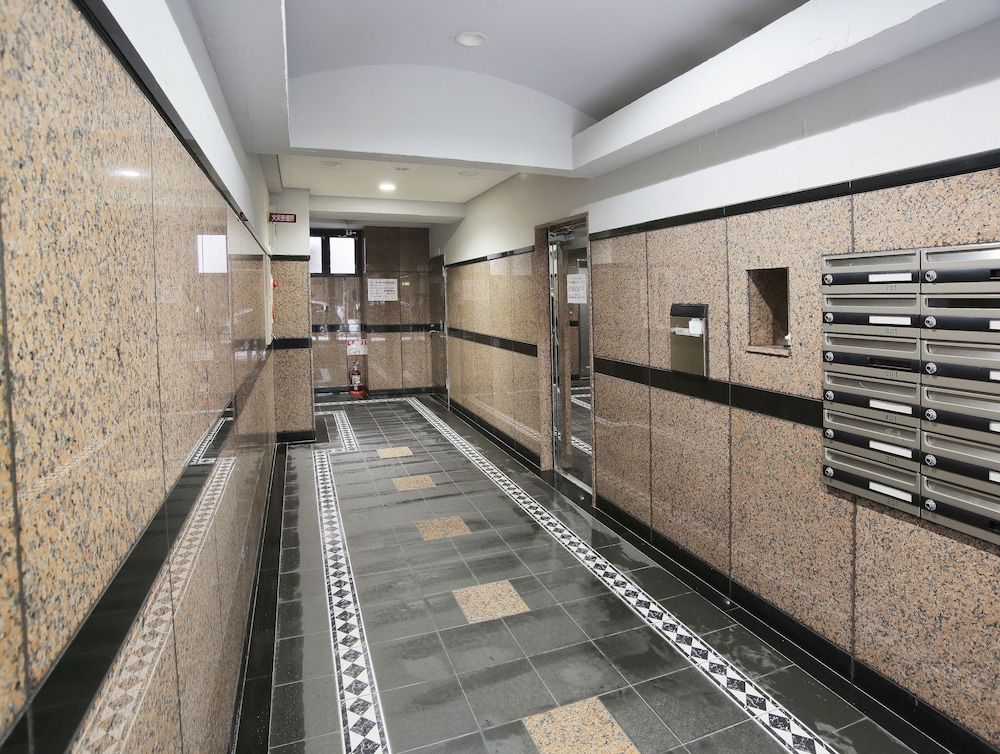 内部エントランス1 | Grand Court Namba 402 内部エントランス1 | Grand Court Namba 402