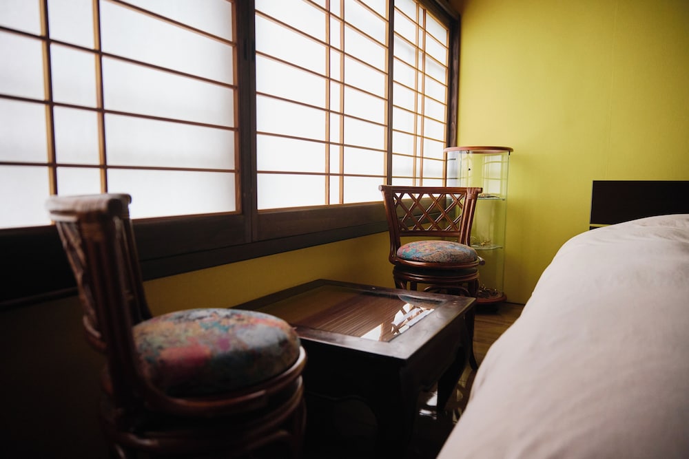 一棟貸し(全館・禁煙) 客室18 | 筑後吉井 町家宿 以久波