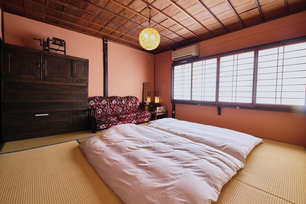 一棟貸し(全館・禁煙) 客室8 | 筑後吉井 町家宿 以久波