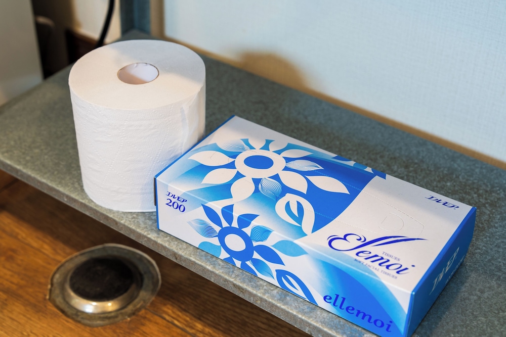 ダブルルーム 客室31 | Plusone Nishikoen