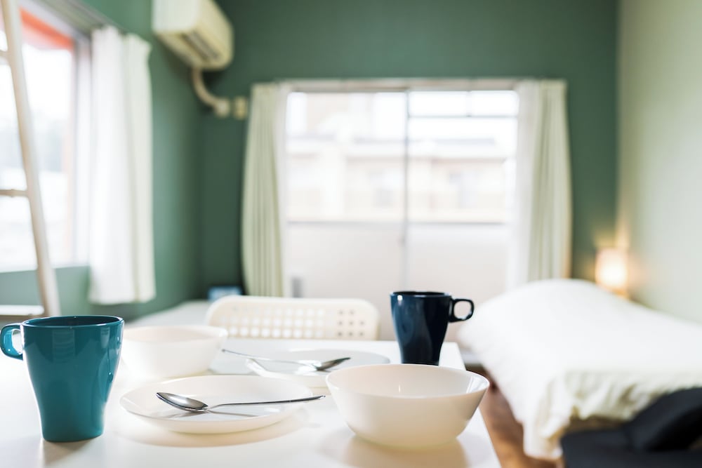 ベーシック 4 人部屋 客室11 | Plusone Nishikoen