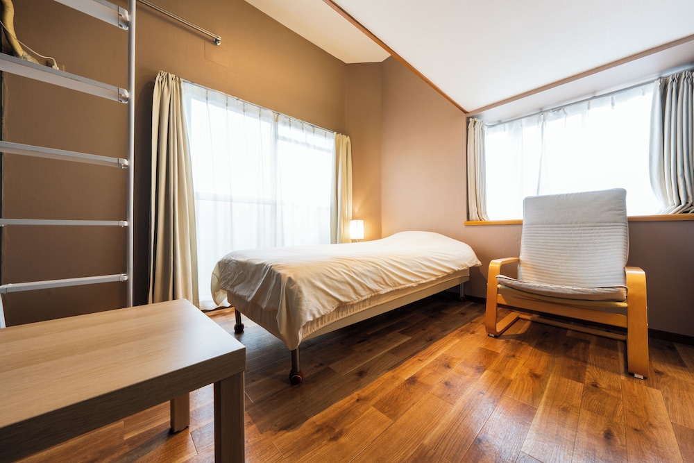 ダブルルーム 客室26 | Plusone Nishikoen