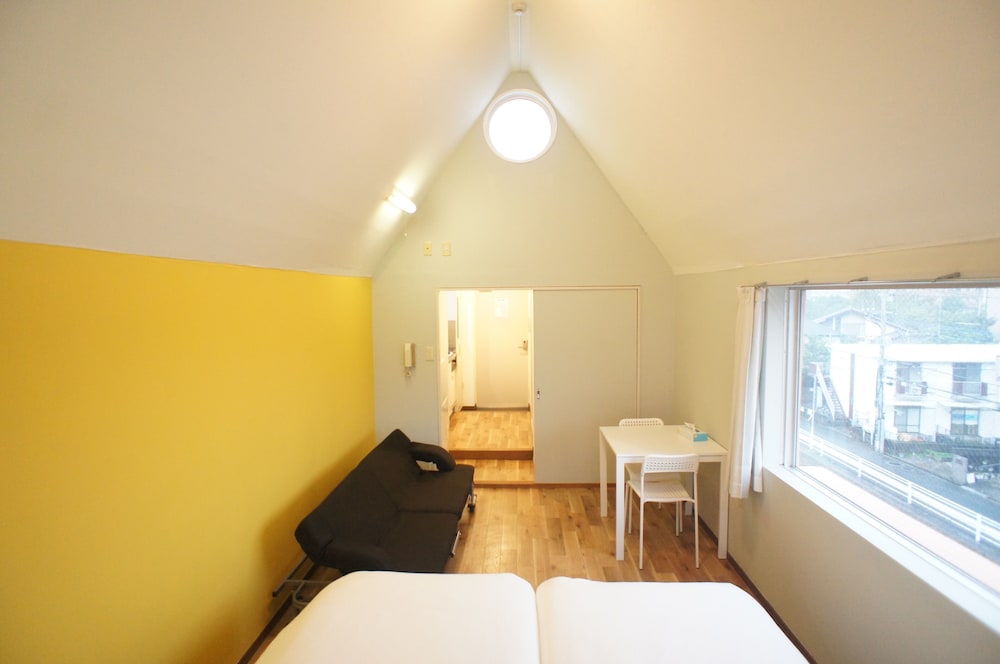 デラックス トリプルルーム 客室7 | Plusone Nishikoen