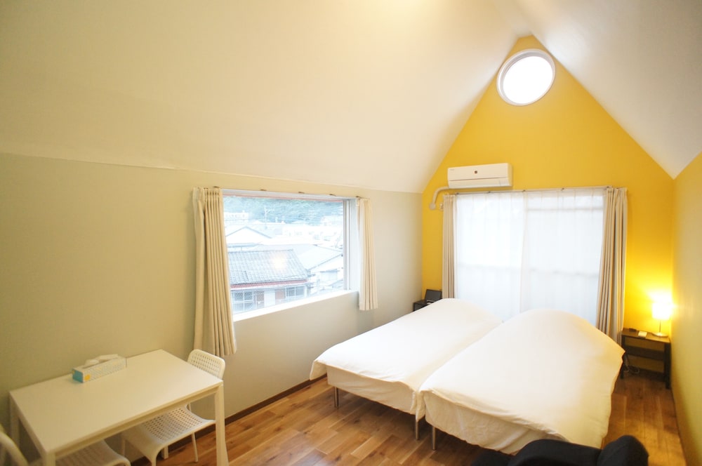 デラックス トリプルルーム 客室2 | Plusone Nishikoen