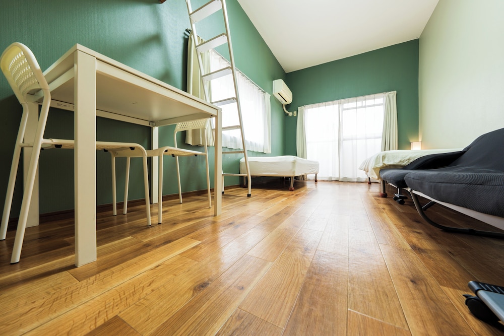 ベーシック 4 人部屋 客室7 | Plusone Nishikoen